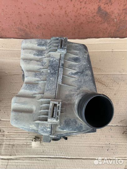 Elantra XD корпус воздушного фильтра