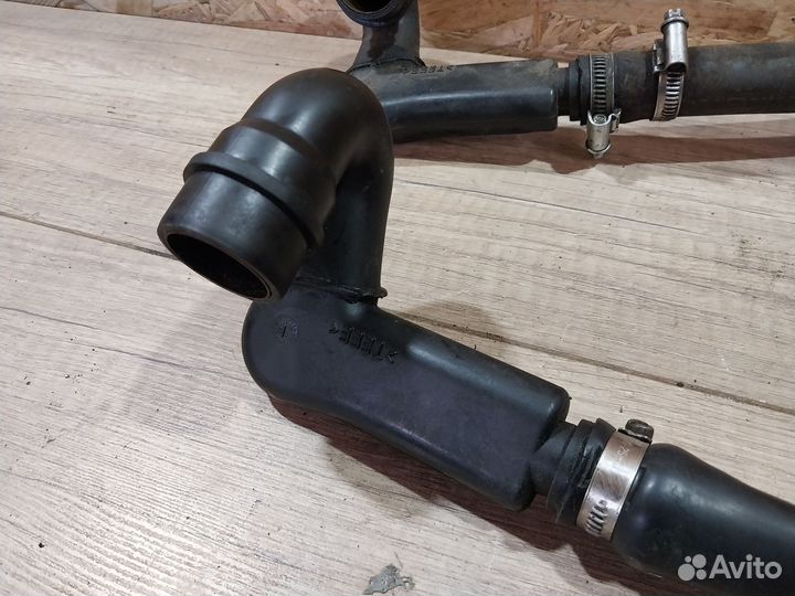 Патрубок картерных газов Audi A4 B5