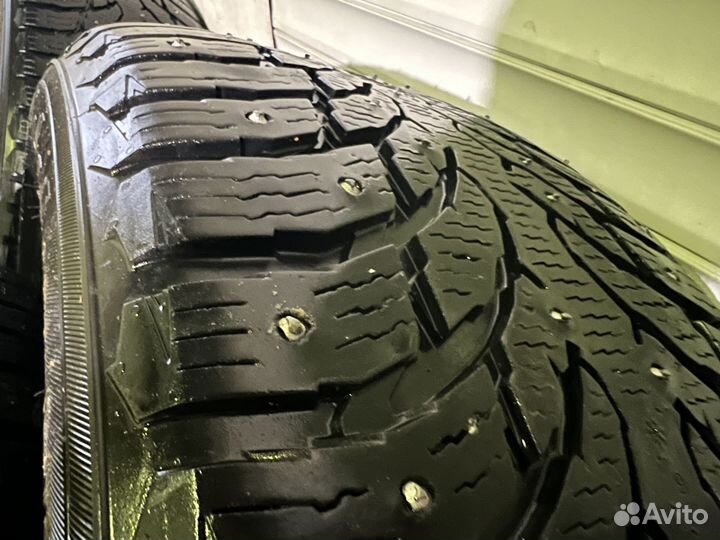 Nokian Tyres Hakkapeliitta 9 SUV 275/50 R21 113T