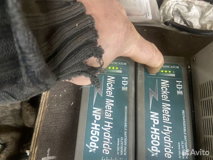 Зарядное устройство для монитора с аккумуляторами