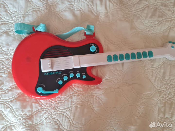 Детская гитара