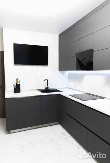 Кухня угловая