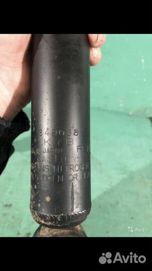 Задний амортизатор на Хундай Грандэур