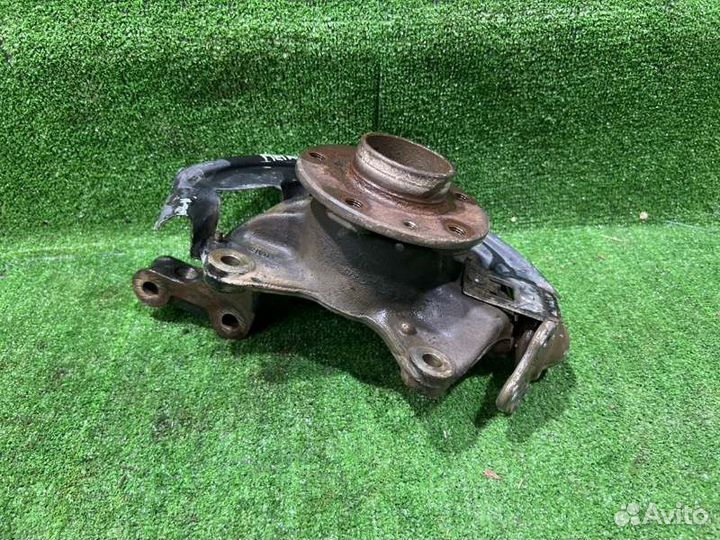 Кулак поворотный передний левый Renault Megane