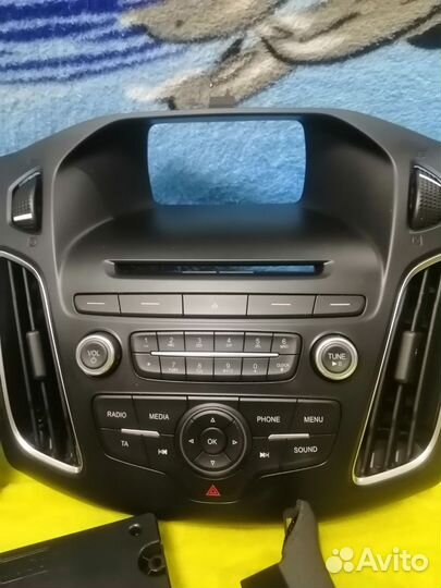 Форд Фокус 3 магнитола, мультимедиа синк3