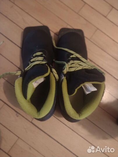 Лыжные ботинки классические 36