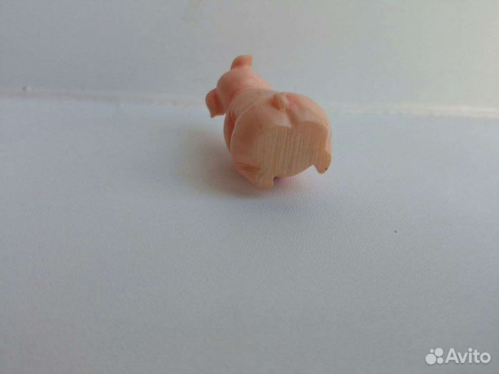 Фигурка Свинка с сердцем