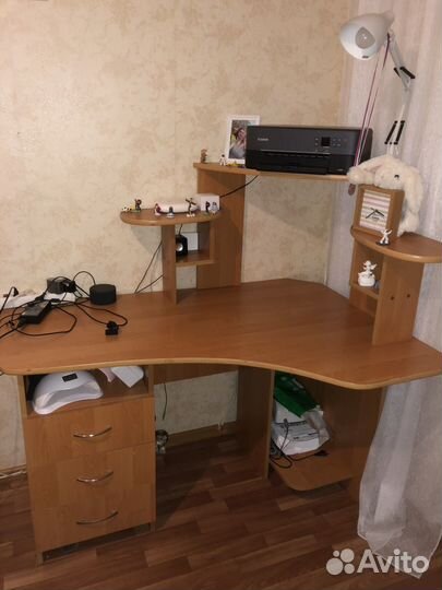 Компьютерный стол