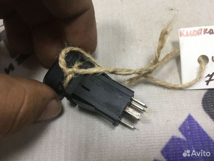 Кнопка противотуманных фар передняя Шевроле Нива