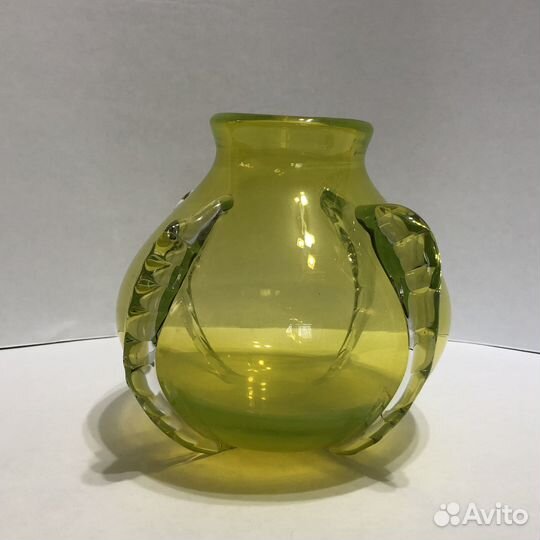 Ваза цветное гутное стекло 15см