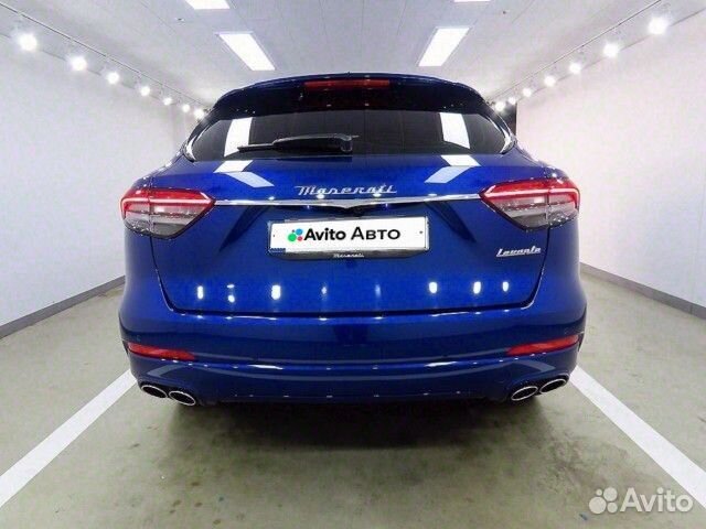 Maserati Levante 3.0 AT, 2022, 9 400 км