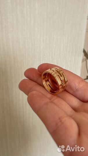 Золотое кольцо Bvlgari