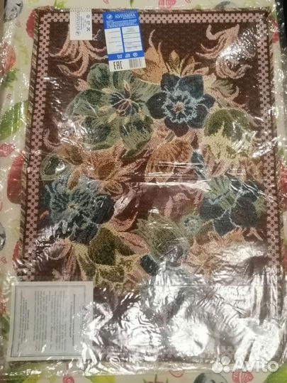 Салфетка новая декоративная на стол