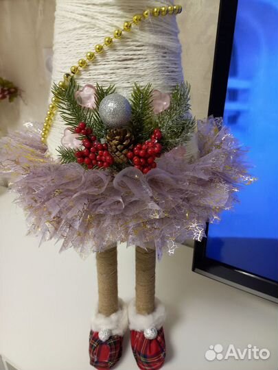 Новогодний декор.Ёлка топотушка