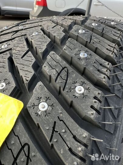 Kapsen IceMax RW516 245/40 R19 119T