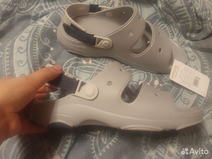 Новые сандалии от crocs original