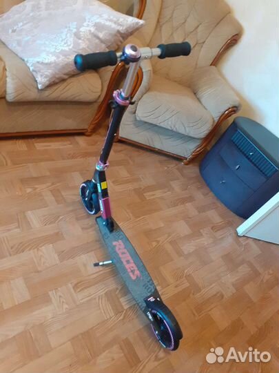 Самокат новый