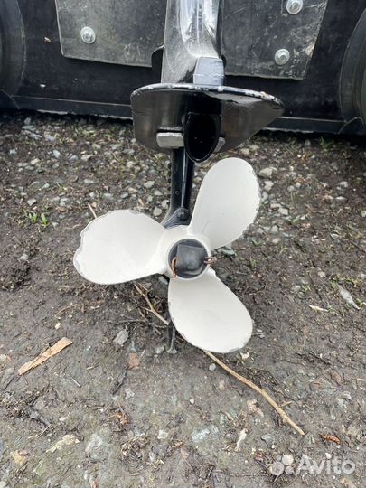 Лодка с мотором