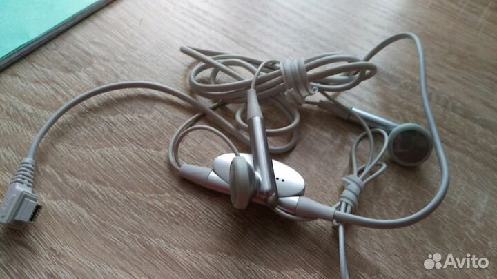 Гарнитура для телефона