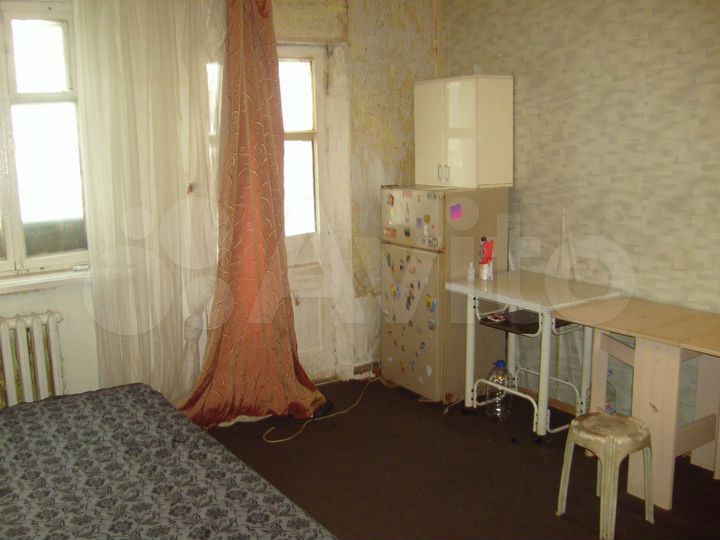 Комната 18 м² в 3-к., 2/2 эт.