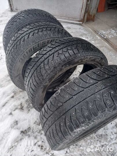 Bridgestone 613V 235/55 R18