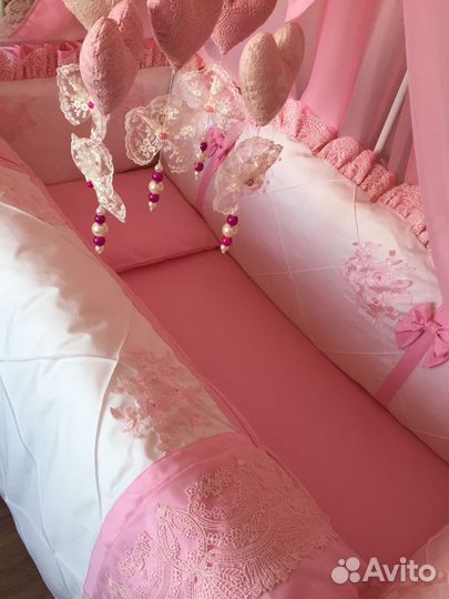 Бортики на кроватку