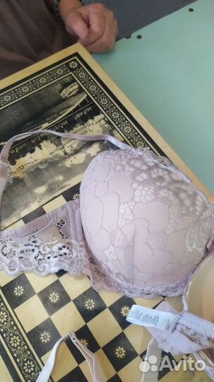 Бюстгальтер