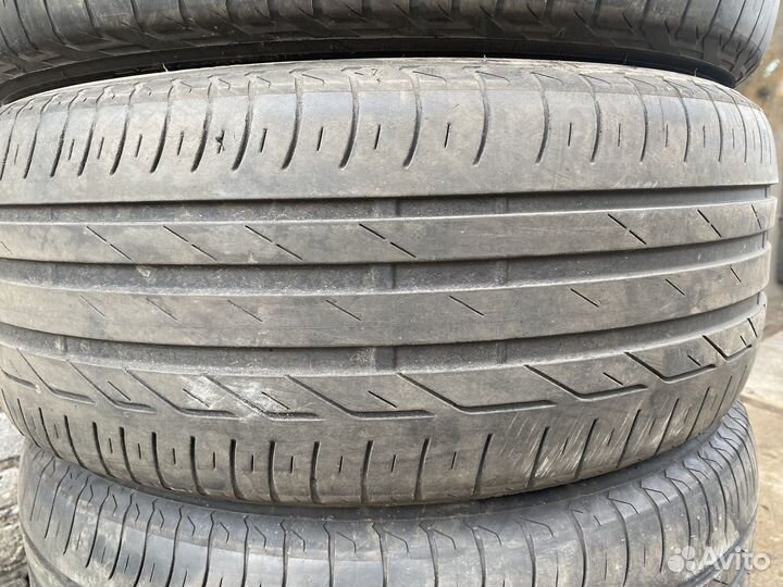 Bridgestone Turanza T001 215/55 R17