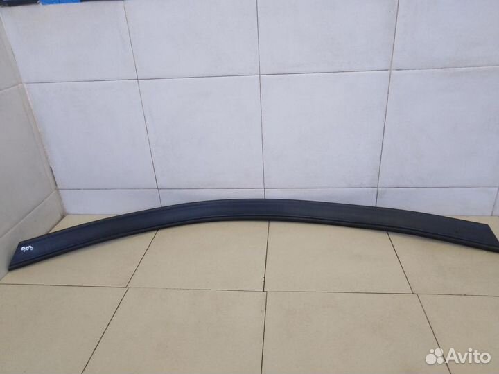 Уплотнитель капота X1 E84 2009