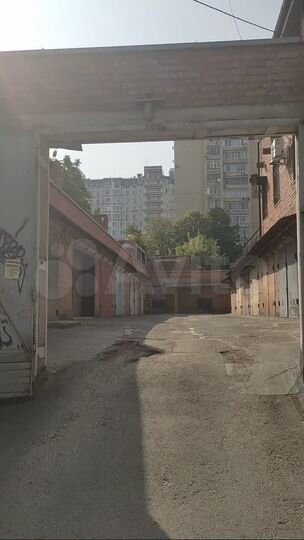 Гараж, 10 м²