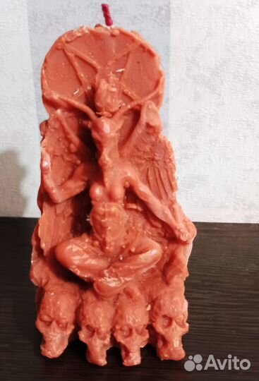 Свеча восковая 