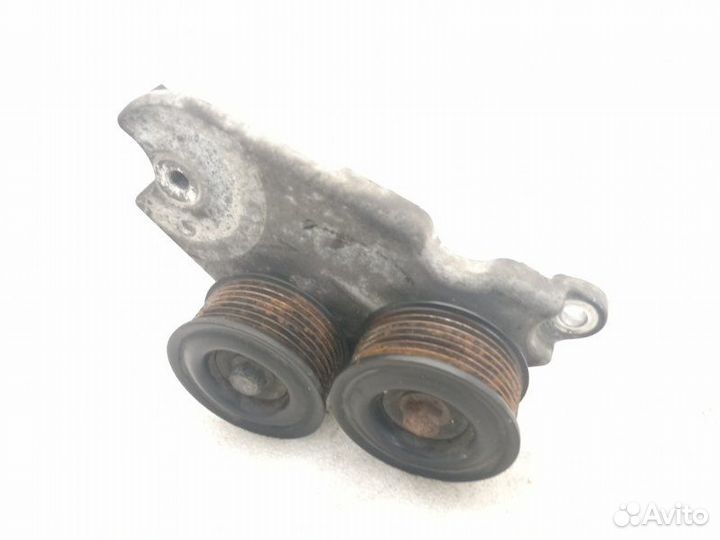 Кронштейн натяжного ролика Infiniti G37 V36 3.7