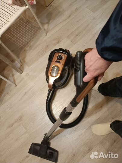 Пылесос Vitek vt 8117