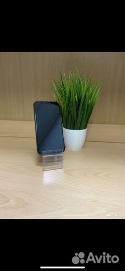 iPhone Xs, 256 ГБ