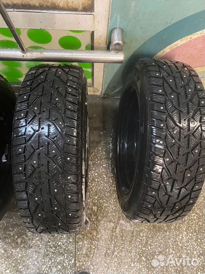 Tigar Ice 185/60 R15 88T