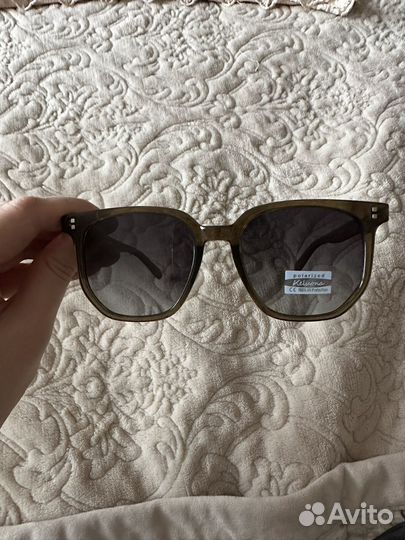 Солнцезащитные очки