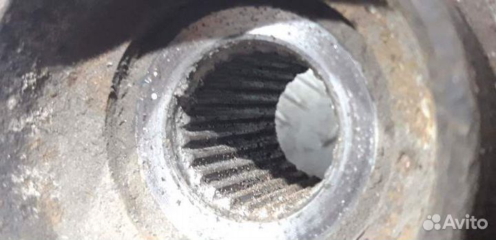 Кулак поворотный передний правый под ABS Almera