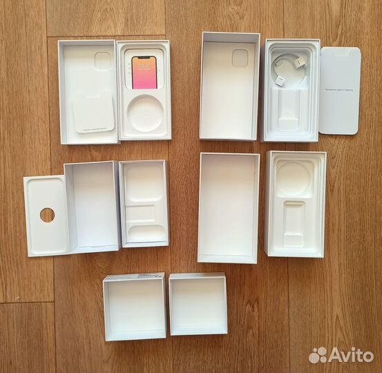 Коробки от iPhone - AirPods - apple - телефона