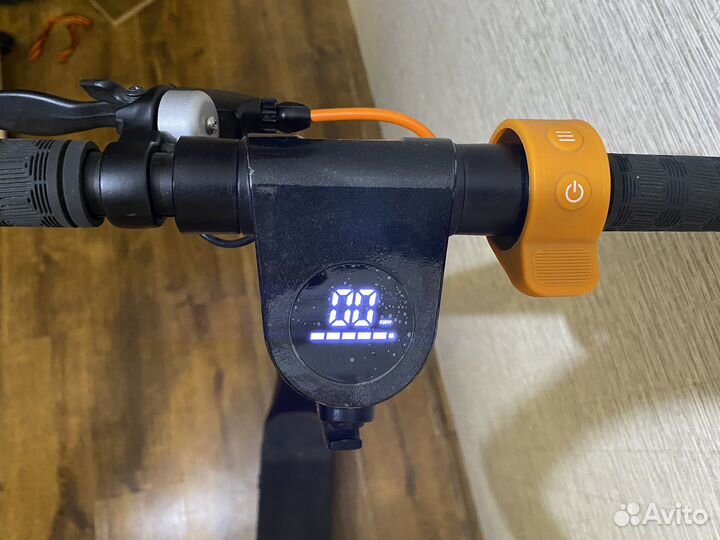 Электросамокат kugoo