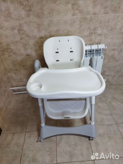 Стульчик для кормления babyton