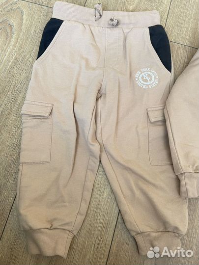 Спортивный костюм на мальчика 98