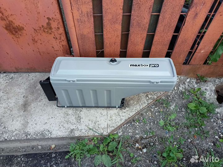 Бокс в кузов пикапа