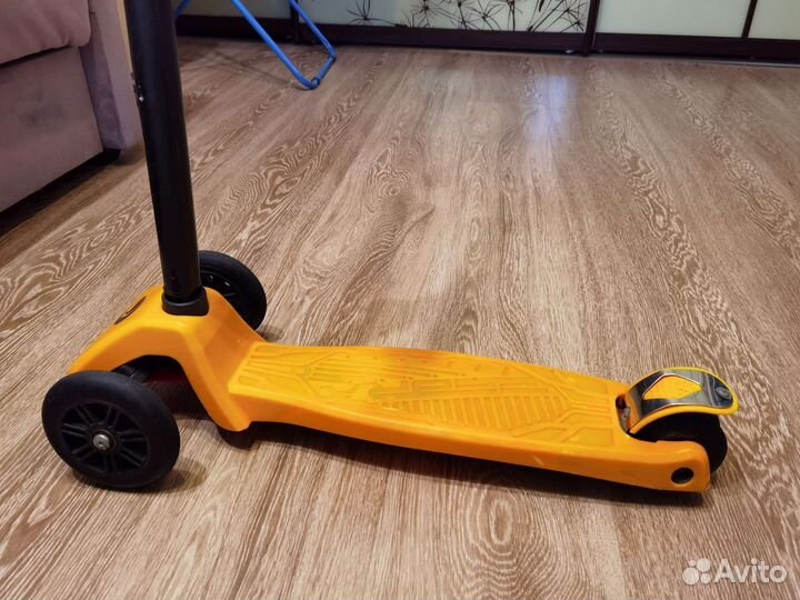 Самокат детский трехколесный kreiss