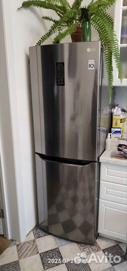 Холодильник бу lg