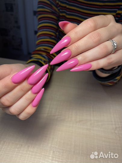 Мастер маникюра наращивание ногтей