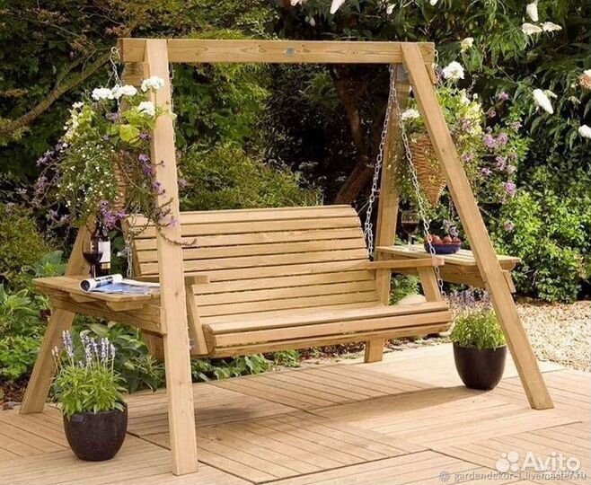Садовые качели из дерева