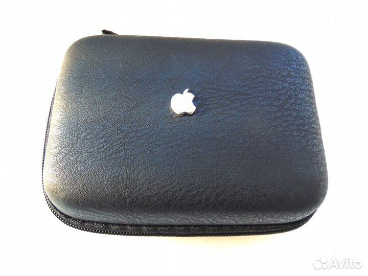 Кожаный чехол для наушников Apple