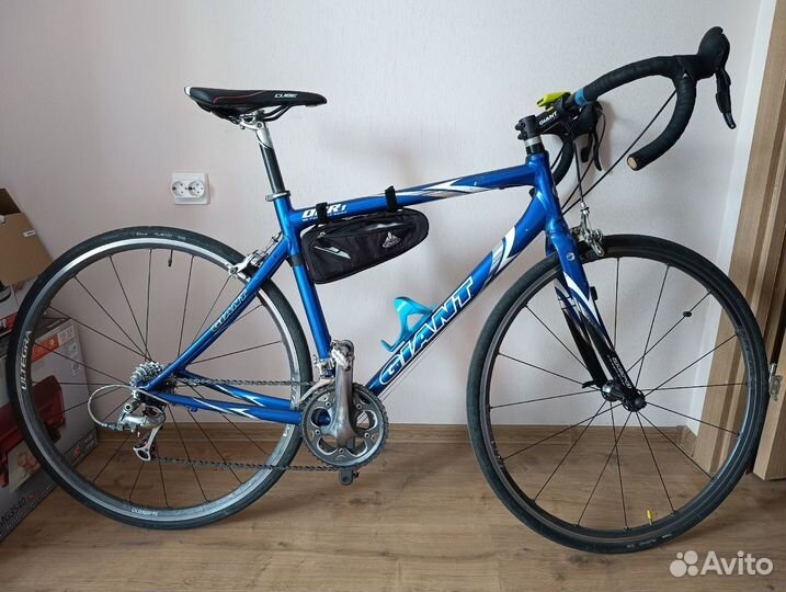 Велосипед шоссейный Giant