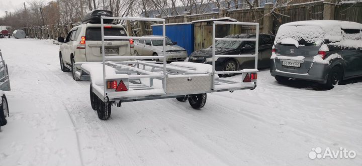 Прицеп легковой