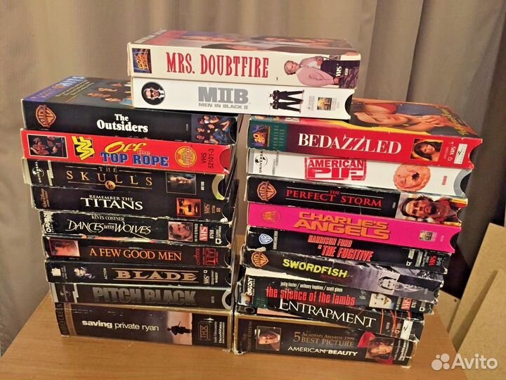 Кассеты VHS С фильмами